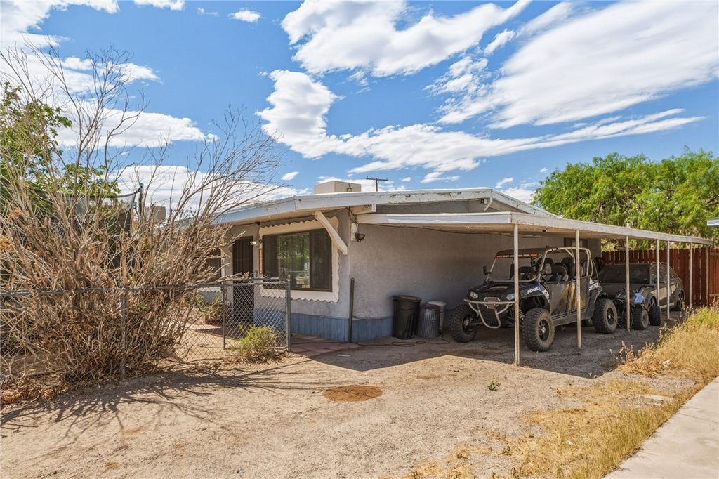 Image 39 of property listing at 525 E. Williams. ST, Yermo, CA 92398