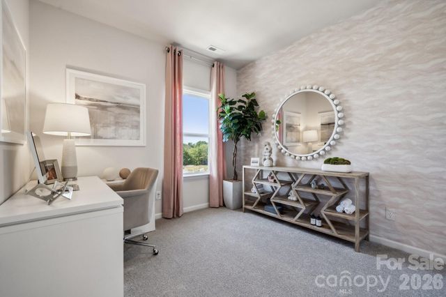 3020 Rexton Lane, Charlotte, NC 28262