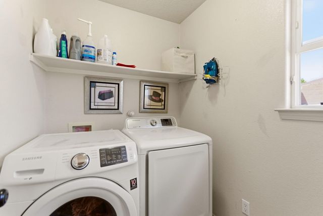 3908 Oasis Springs Road NE, Rio Rancho, NM 87144