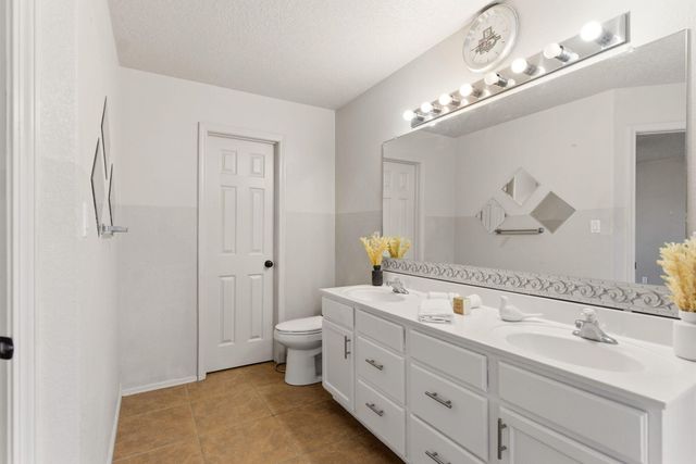 3908 Oasis Springs Road NE, Rio Rancho, NM 87144