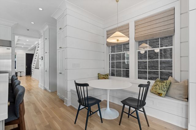 2057 N Oakley Avenue, Chicago, IL 60647