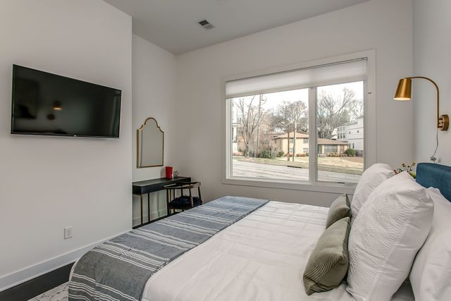 1025 Wedgewood Ave, Nashville, TN 37203