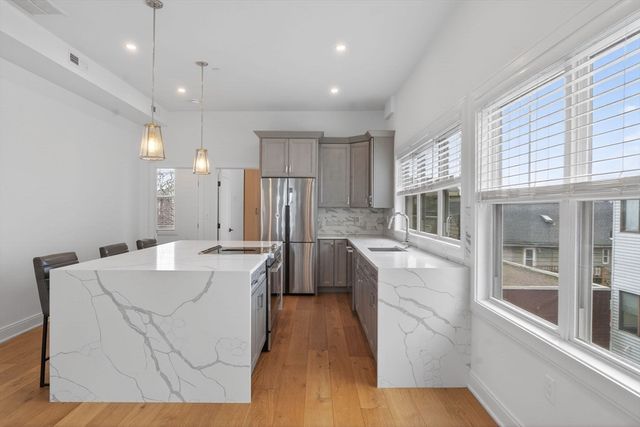 157 Princeton St 2, Boston, MA 02128