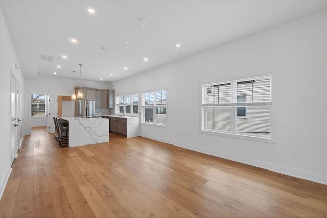 157 Princeton St 2, Boston, MA 02128