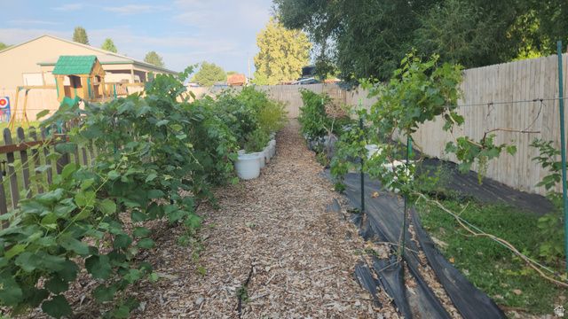 166 S 2ND, Preston, ID 83263