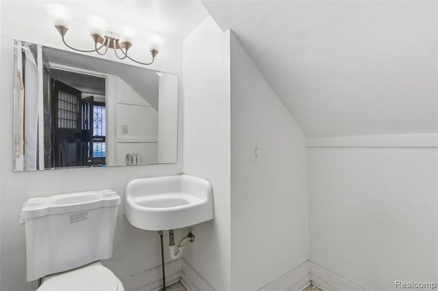 2057 Atkinson Street, Detroit, MI 48206