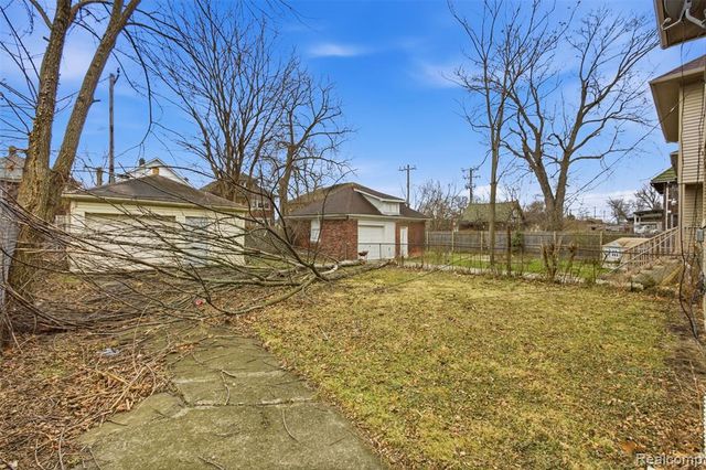 2057 Atkinson Street, Detroit, MI 48206