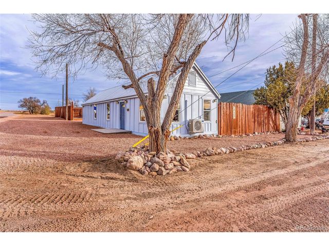 312 Fremont St, Penrose, CO 81240