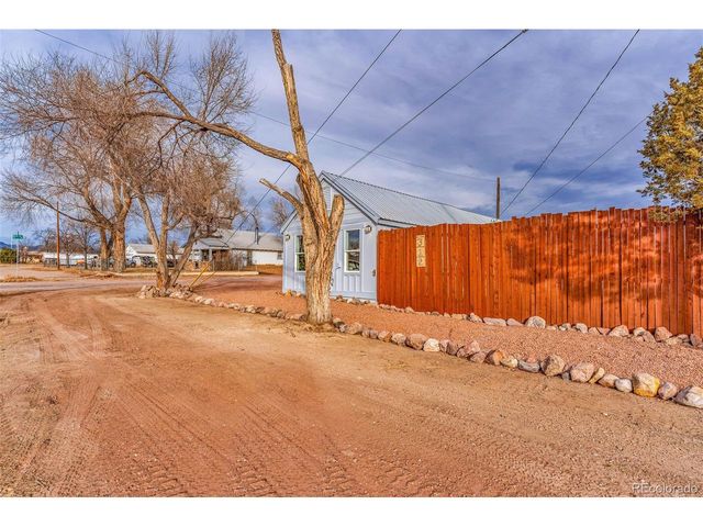 312 Fremont St, Penrose, CO 81240