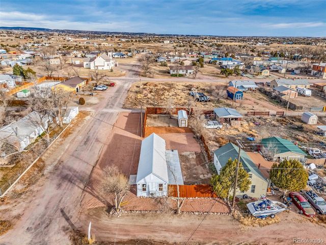 312 Fremont St, Penrose, CO 81240