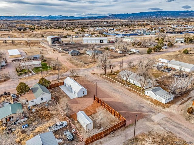 312 Fremont St, Penrose, CO 81240