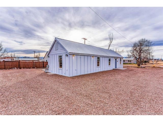 312 Fremont St, Penrose, CO 81240