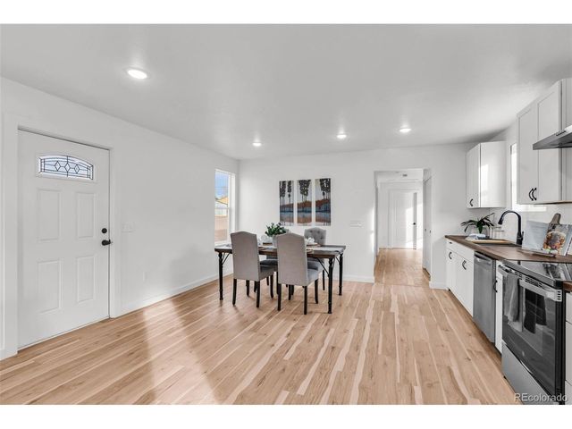 312 Fremont St, Penrose, CO 81240