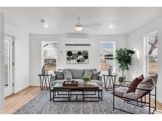 312 Fremont St, Penrose, CO 81240