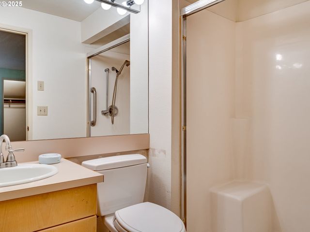 8109 Ne 14TH St D, Vancouver, WA 98664