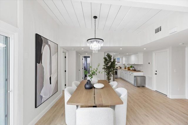 566 Maple Avenue, Sunnyvale, CA 94085