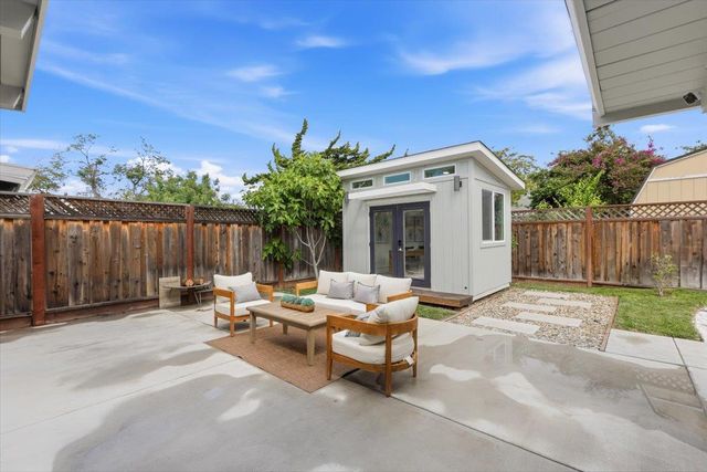 566 Maple Avenue, Sunnyvale, CA 94085