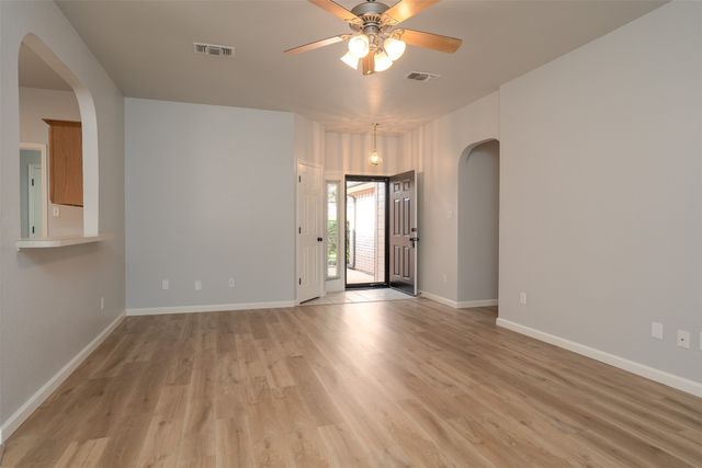 339 Meador Lane, Burleson, TX 76028