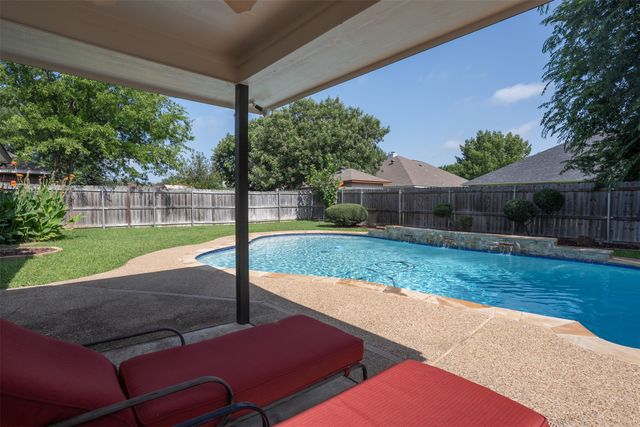 339 Meador Lane, Burleson, TX 76028
