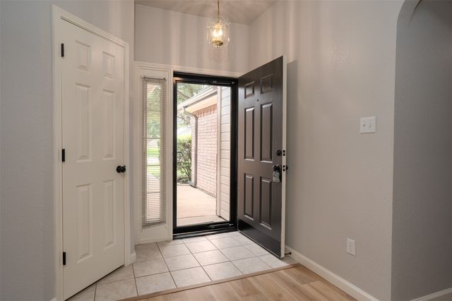 339 Meador Lane, Burleson, TX 76028