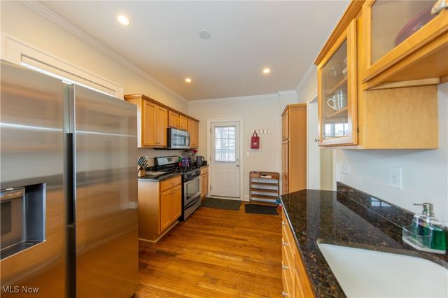 2634 Mayfield Road 1, Cleveland Heights, OH 44106