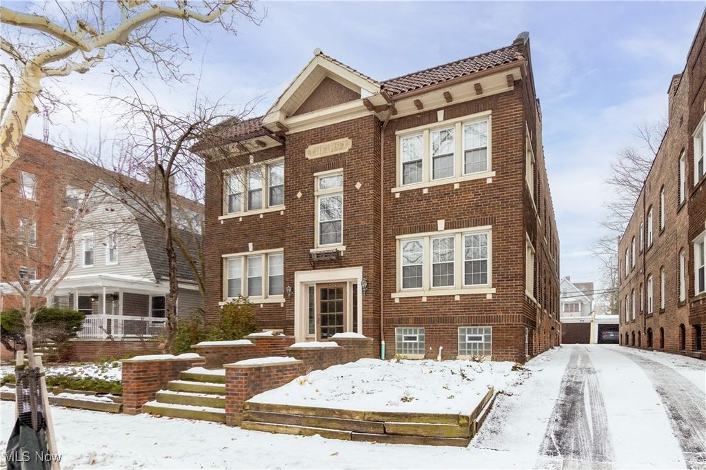 2634 Mayfield Road 1, Cleveland Heights, OH 44106