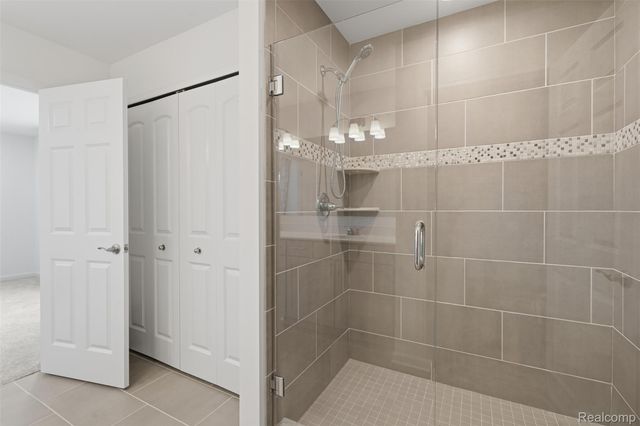 20633 Gidran Drive, Lyon Charter Township, MI 48178