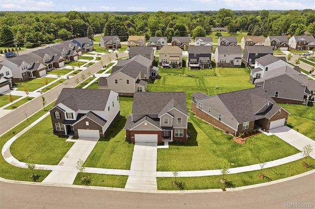 20633 Gidran Drive, Lyon Charter Township, MI 48178