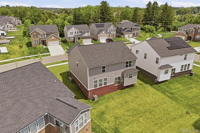 20633 Gidran Drive, Lyon Charter Township, MI 48178