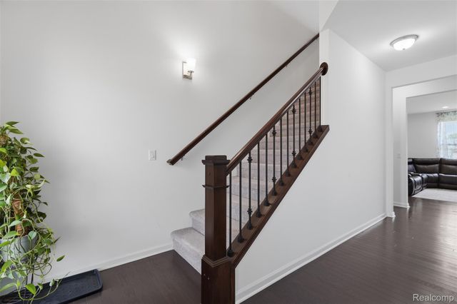 20633 Gidran Drive, Lyon Charter Township, MI 48178