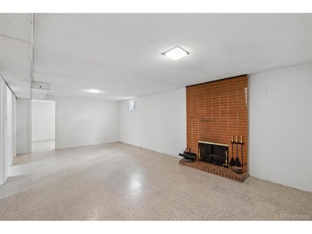 2900 S Jay St, Denver, CO 80227