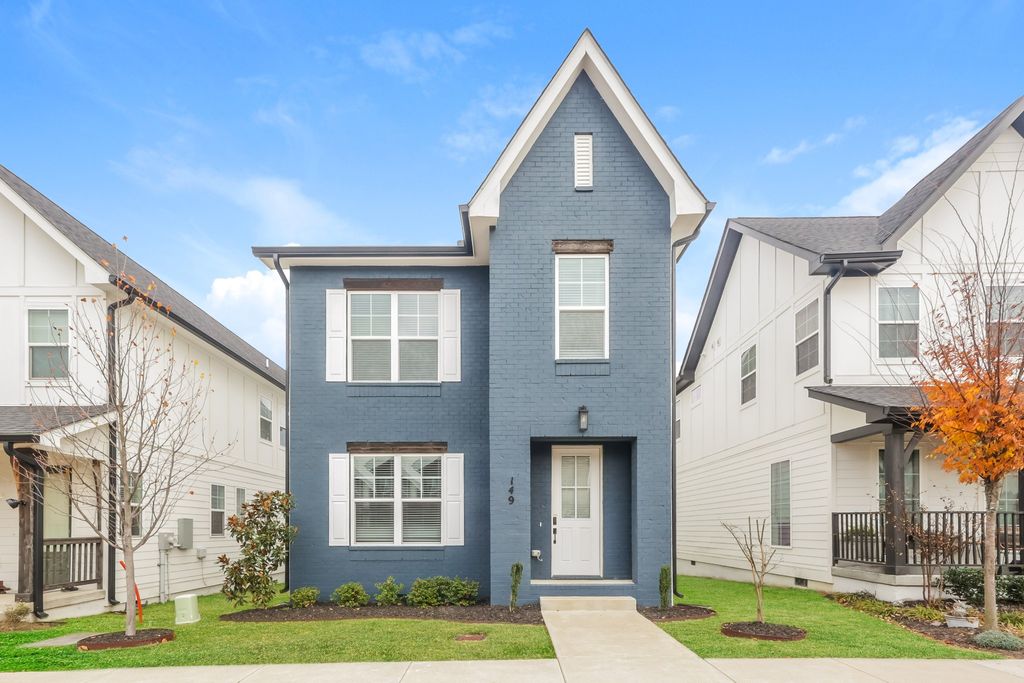 149 Oasis Dr, La Vergne, TN 37086