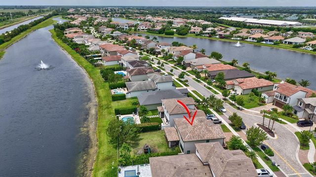 8787 Grand Prix Lane, Boynton Beach, FL 33472