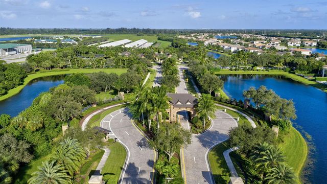 8787 Grand Prix Lane, Boynton Beach, FL 33472