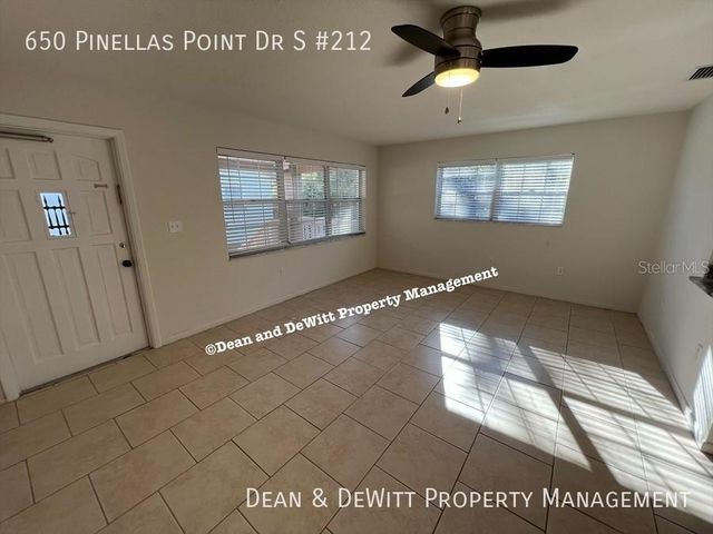 650 PINELLAS POINT DRIVE S 212, St Petersburg, FL 33705