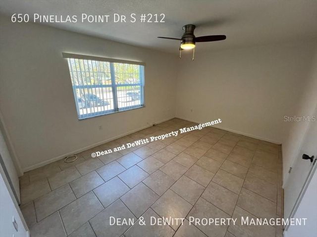 650 PINELLAS POINT DRIVE S 212, St Petersburg, FL 33705