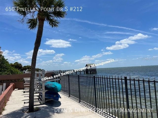 650 PINELLAS POINT DRIVE S 212, St Petersburg, FL 33705