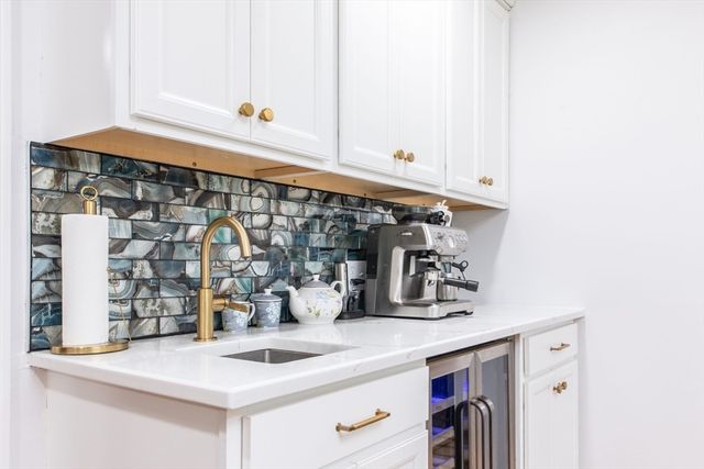 6 Running Stream Road, Rehoboth, MA 02769