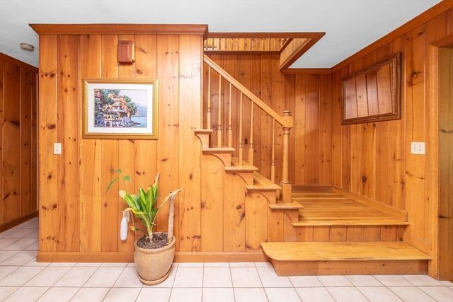 6 Running Stream Road, Rehoboth, MA 02769