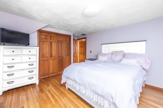 6 Running Stream Road, Rehoboth, MA 02769