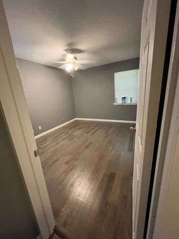2228 52nd Street, Dallas, TX 75216