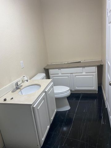 2228 52nd Street, Dallas, TX 75216