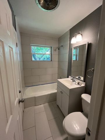 2228 52nd Street, Dallas, TX 75216