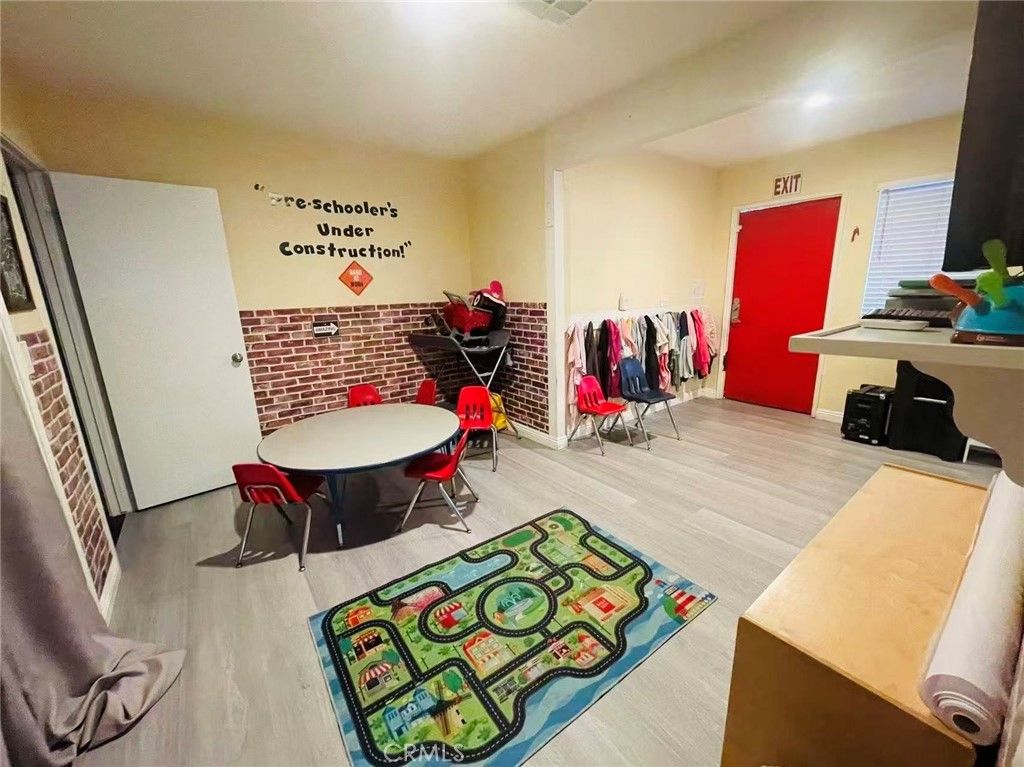 14211 Newport Avenue, Tustin, CA 92780 — photo 2
