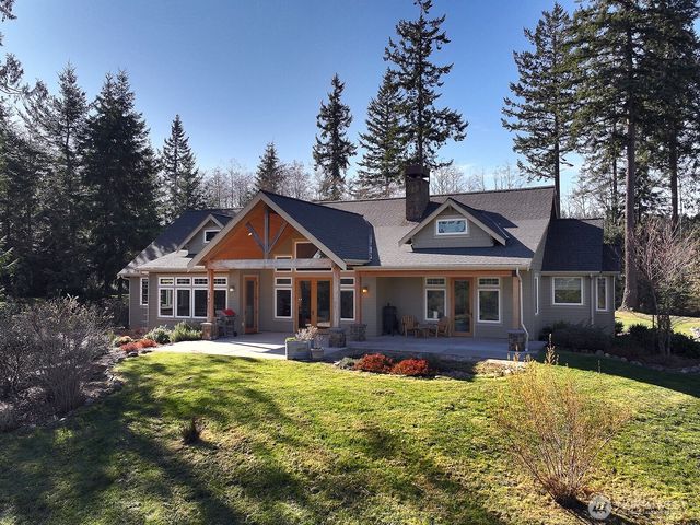 3858 Resort Road, Greenbank, WA 98253