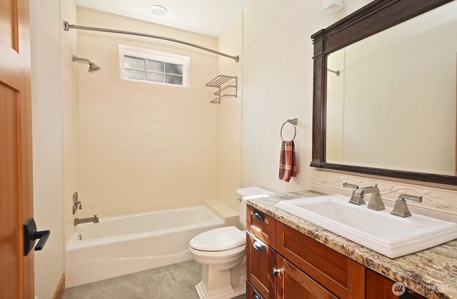 3858 Resort Road, Greenbank, WA 98253