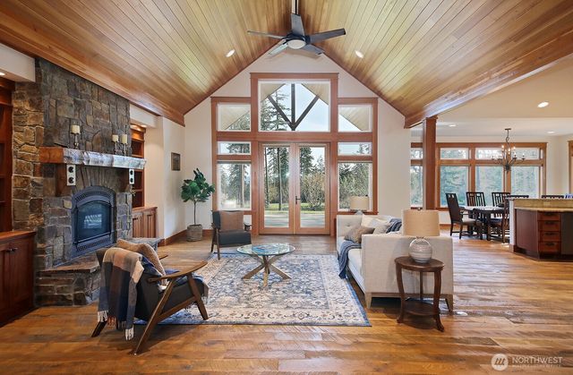 3858 Resort Road, Greenbank, WA 98253