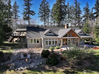 3858 Resort Road, Greenbank, WA 98253