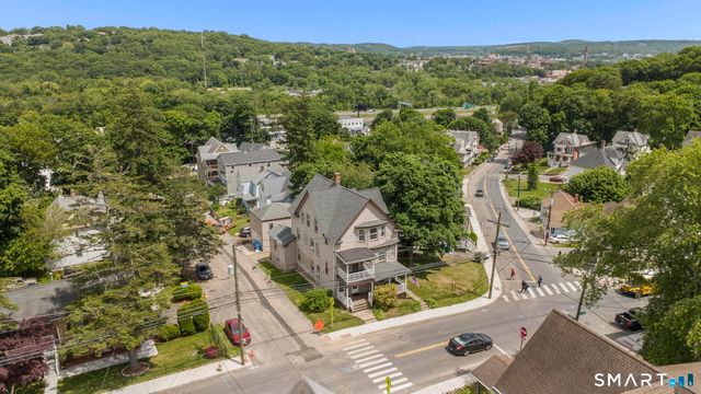 132 Bunker Hill Avenue 3, Waterbury, CT 06708