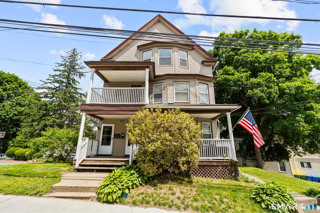 132 Bunker Hill Avenue 3, Waterbury, CT 06708